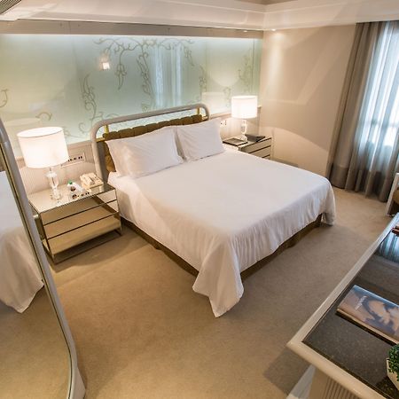 Bourbon Hotel & Suites Κουριτίμπα Εξωτερικό φωτογραφία Deluxe Room