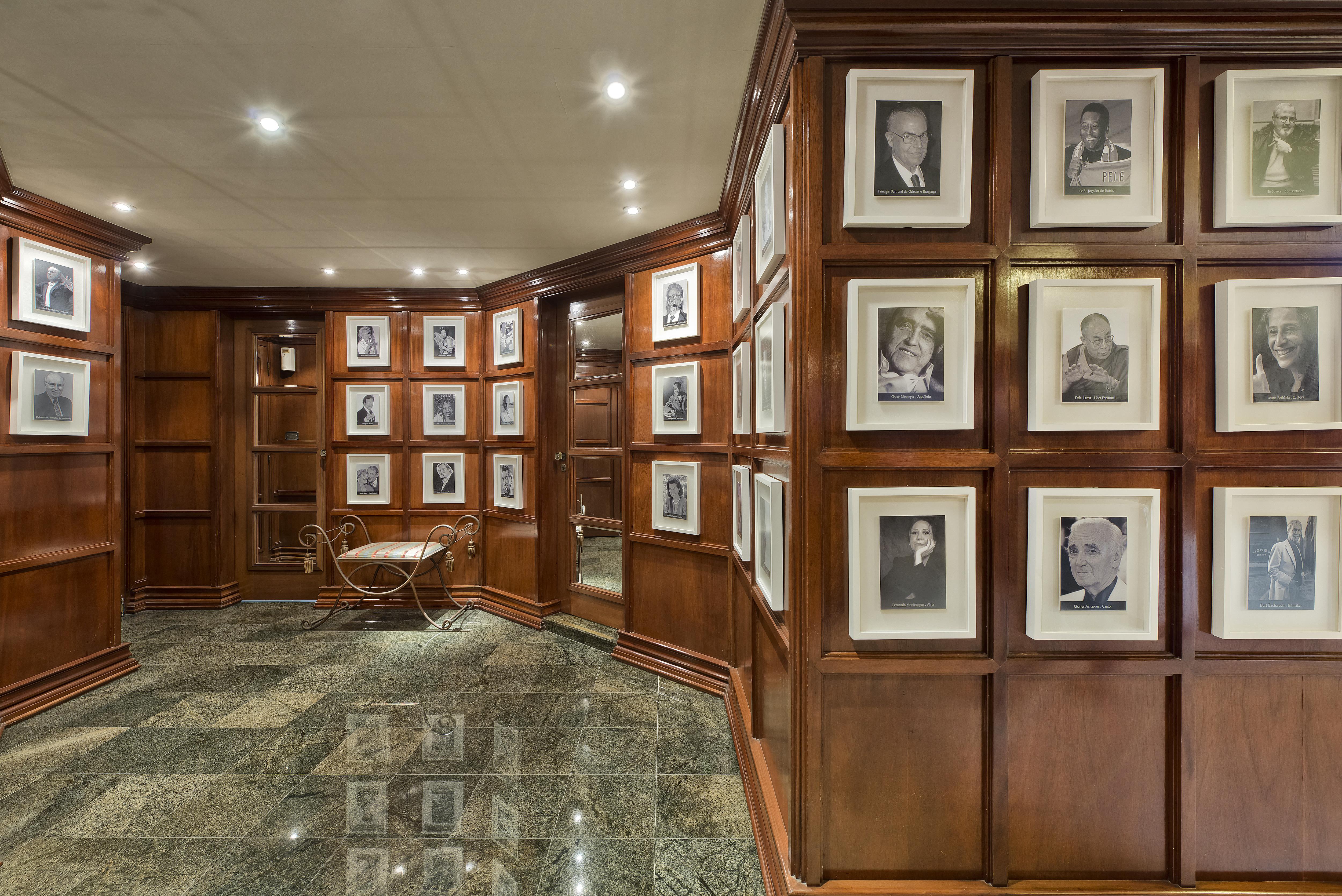 Bourbon Hotel & Suites Κουριτίμπα Εξωτερικό φωτογραφία The Hall of Fame